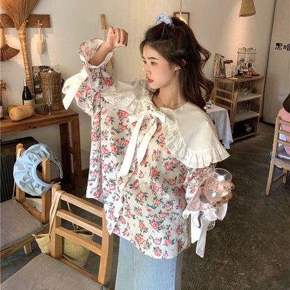 Floral Doll Collar Flared Sleeve Blouse / White / L